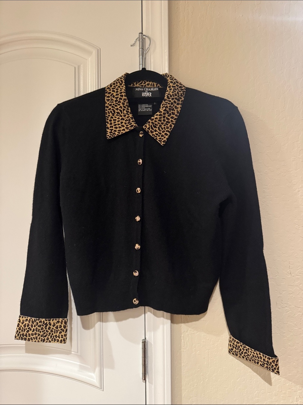 Kasper Black Button-Front Top with Leopard Print Collar & Cuffs